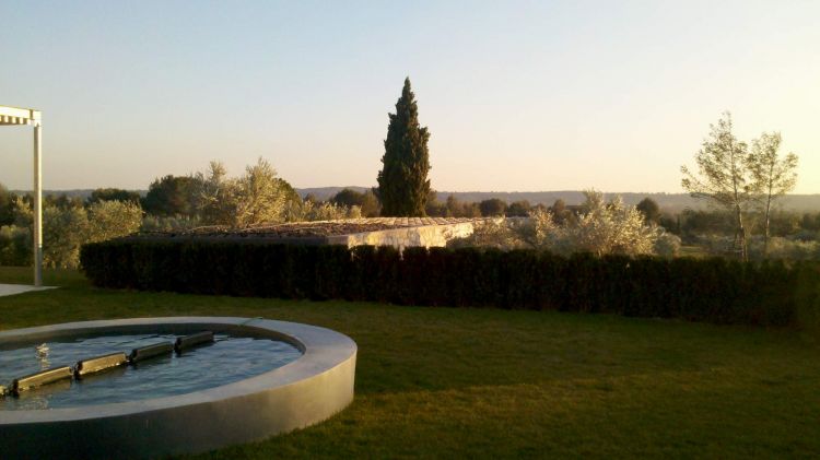 entretien dun jardin et hivernage d'un bassin à mouries